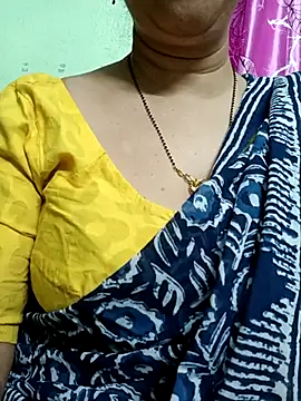 Snapshot of Rosy-B chatting on March 2025 07:24:02 PM Rosy-B online show from March 2025 07:24:02 PM