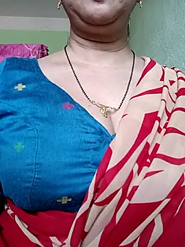 Rosy-B online show from February 2026 10:05:02 AM