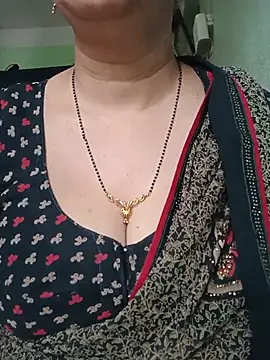 Snapshot of Rosy-B chatting on June 2026 12:26:02 AM Rosy-B online show from June 2026 12:26:02 AM