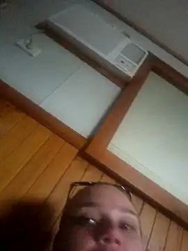 Snapshot of Off_the_Lesh chatting on June 2026 05:49:02 AM Off the Lesh online show from June 2026 05:49:02 AM