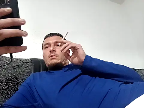 mayk18cm online show from December 2024 02:39:01 AM