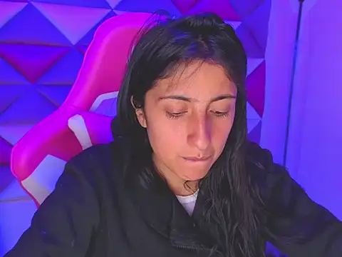 Cameron cutte online show from December 2025 03:13:01 AM