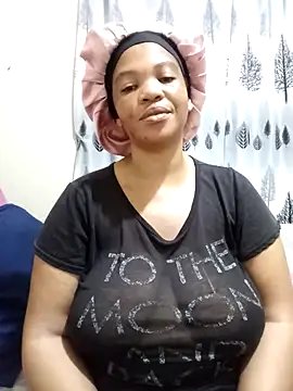 Snapshot of FreakyAngel3X chatting on April 2026 08:20:01 PM FreakyAngel3X online show from April 2026 08:20:01 PM