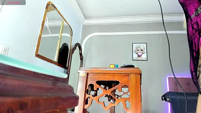 Jimena Grey online show from December 2025 04:40:01 AM