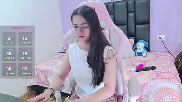 im-eliza online show from April 2026 10:53:01 AM