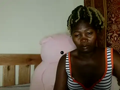 Snapshot of Sexxy_pretty24 chatting on February 2025 02:58:01 AM Sexxy pretty24 online show from February 2025 02:58:01 AM