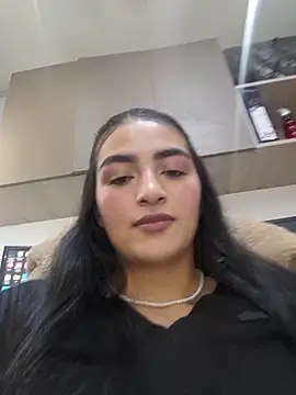 miel gomez online show from February 2026 09:04:01 PM