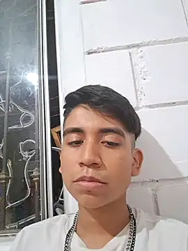 ElGiyuu25 online show from January 2026 07:43:02 AM