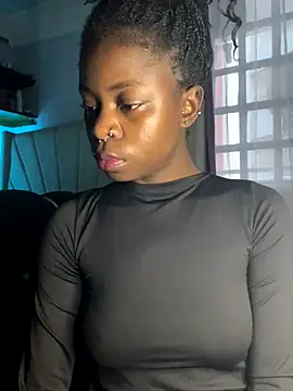 Snapshot of pretty_maliah chatting on September 2025 02:50:01 PM pretty maliah online show from September 2025 02:50:01 PM