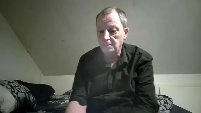 chubbybear2cum online show from December 2025 04:32:01 AM