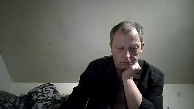Snapshot of chubbybear2cum chatting on May 2026 02:50:02 AM chubbybear2cum online show from May 2026 02:50:02 AM