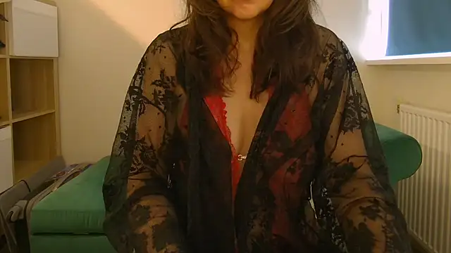 Snapshot of Ella_Next_Door chatting on May 2026 07:26:01 AM Ella Next Door online show from May 2026 07:26:01 AM