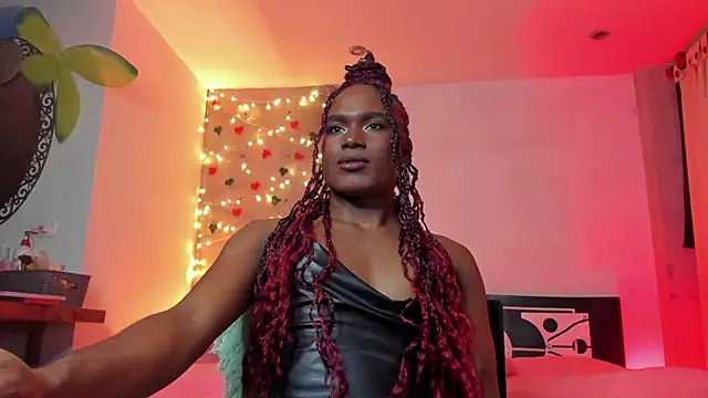 Snapshot of blackbarbietrans chatting on February 2025 03:10:02 AM blackbarbietrans online show from February 2025 03:10:02 AM