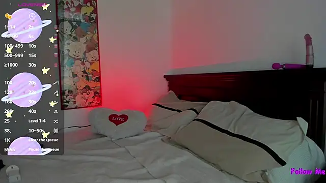 cherrycurvyyy online show from February 2026 12:27:01 PM