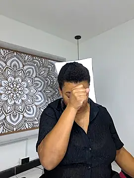 Selket11 online show from January 2025 11:04:02 AM