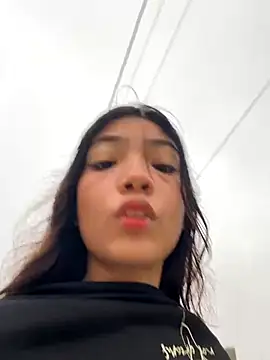 Boypolla11 online show from November 2025 11:25:01 AM