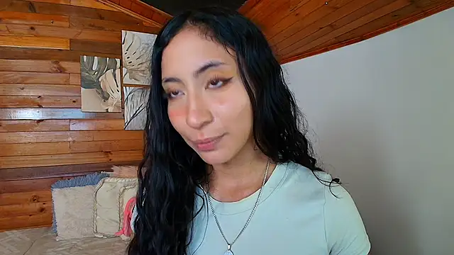 amber curly online show from February 2026 04:41:01 PM