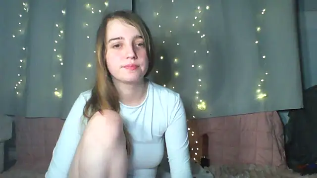 Snapshot of EvieRoseex chatting on April 2026 11:35:02 PM EvieRoseex online show from April 2026 11:35:02 PM