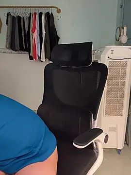 MinhTuanLive online show from March 2025 03:50:02 PM