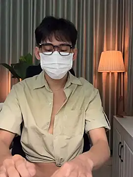 MinhTuanLive online show from April 2026 12:47:02 PM