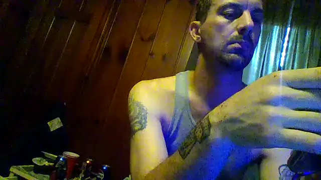 Snapshot of ryan100craige chatting on June 2026 12:01:02 AM ryan100craige online show from June 2026 12:01:02 AM
