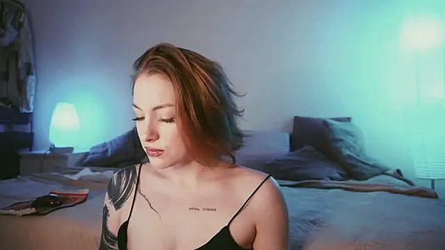 kris69kiss online show from October 2025 02:06:01 PM