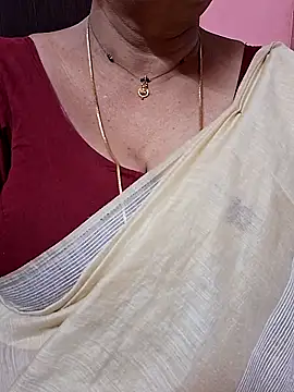 ananya956 online show from April 2026 12:25:01 PM