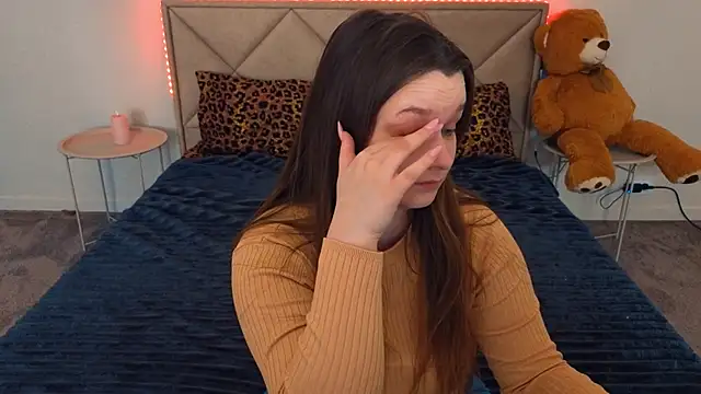 MagicPeachh  online show from April 2026 05:56:01 AM