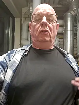 Snapshot of andrejoyfull64 chatting on February 2026 12:20:01 PM andrejoyfull64 online show from February 2026 12:20:01 PM