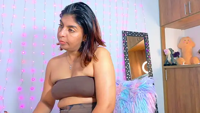 im anna  online show from January 2026 09:31:01 PM