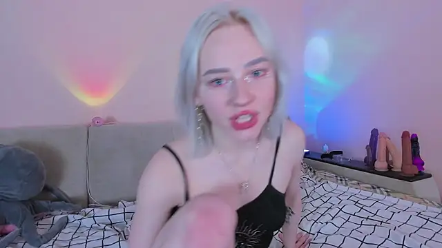 Snapshot of Lexy_Lovy chatting on March 2025 11:21:01 AM Lexy Lovy online show from March 2025 11:21:01 AM