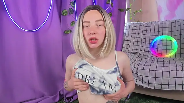 Snapshot of Lexy_Lovy chatting on September 2025 07:19:01 AM Lexy Lovy online show from September 2025 07:19:01 AM