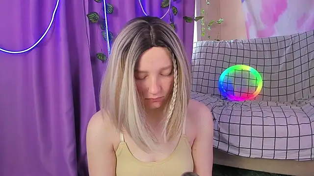 Snapshot of Lexy_Lovy chatting on September 2025 06:46:01 AM Lexy Lovy online show from September 2025 06:46:01 AM