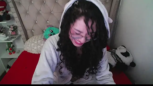 CherieCurl online show from November 2025 02:41:02 PM