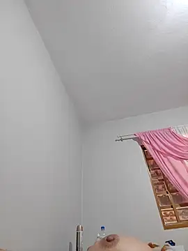 BrendaBittencourt online show from November 2025 10:21:01 AM