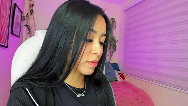 Starliee   online show from January 2025 02:46:02 AM