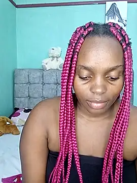 Snapshot of freaky_j_ chatting on December 2024 09:39:02 PM freaky j  online show from December 2024 09:39:02 PM