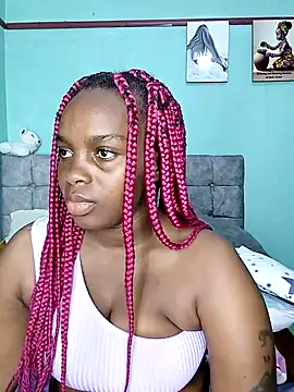 Snapshot of freaky_j_ chatting on December 2024 10:37:01 PM freaky j  online show from December 2024 10:37:01 PM
