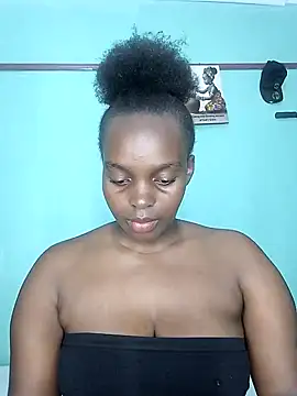 Snapshot of freaky_j_ chatting on December 2024 04:02:02 PM freaky j  online show from December 2024 04:02:02 PM