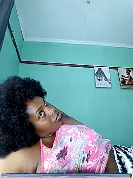 Snapshot of freaky_j_ chatting on February 2025 01:55:01 AM freaky j  online show from February 2025 01:55:01 AM