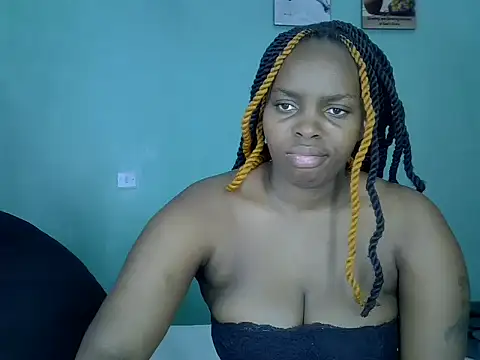 Snapshot of freaky_j_ chatting on March 2025 01:53:01 AM freaky j  online show from March 2025 01:53:01 AM