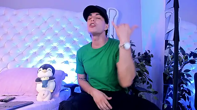 Karimferrer online show from February 2026 06:13:01 AM