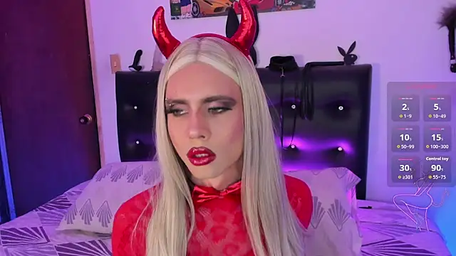 AngelsJones21 online show from October 2025 02:13:01 PM