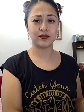 LisbethMoore  online show from November 2025 04:39:02 PM