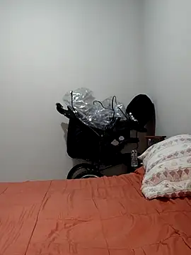 LisbethMoore  online show from April 2026 03:50:01 PM