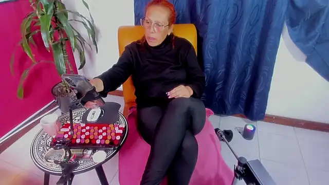 BrendaSex Hot online show from November 2025 07:16:02 PM