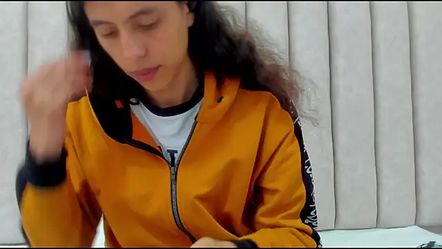 Snapshot of FreyaMoller chatting on December 2025 01:52:02 PM FreyaMoller online show from December 2025 01:52:02 PM