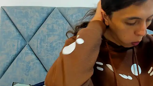 Snapshot of FreyaMoller chatting on February 2026 07:39:02 PM FreyaMoller online show from February 2026 07:39:02 PM