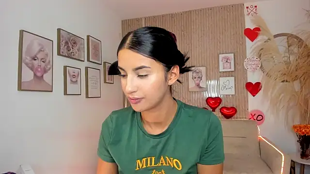 Kimm khalifa online show from February 2025 08:03:02 PM