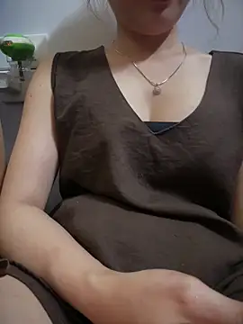 Snapshot of Baby-sexytit99 chatting on May 2026 04:47:01 PM Baby-sexytit99 online show from May 2026 04:47:01 PM